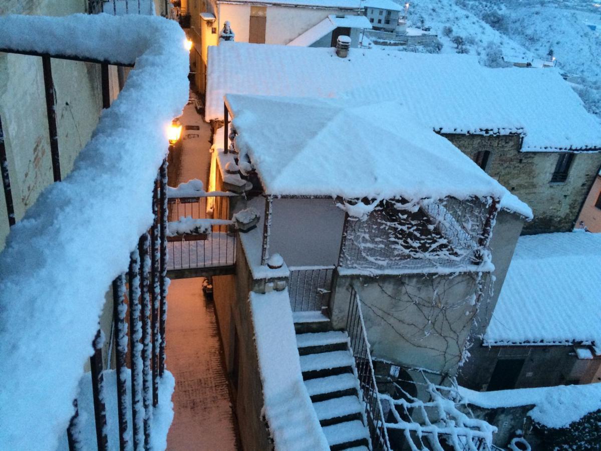 Bed and Breakfast Palazzo De Fabritiis Rosciano  Esterno foto
